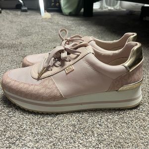 Michael Kors Sneakers